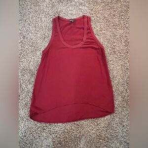 James Perse
Small Size 2
Red/Wine Color 
Tank Top